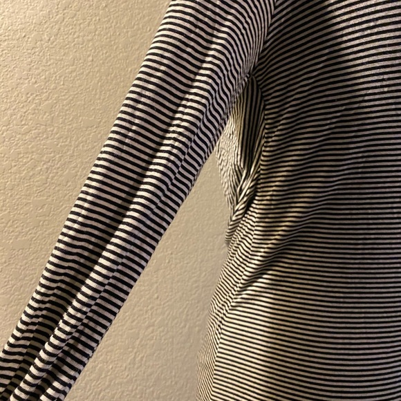 NWOT long sleeve striped cross front top - Picture 4 of 4